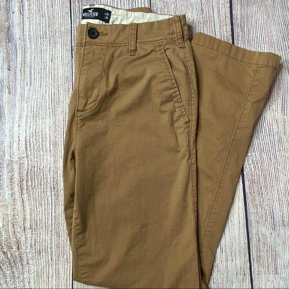 hollister slim straight chino